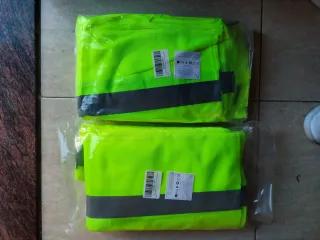 Chalecos reflectantes  Pak 10 chalecos 15€