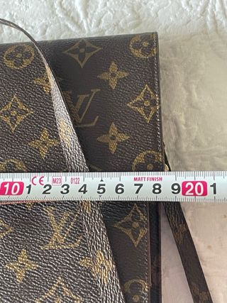 Bolso bandolera Louis Vuitton Marrón