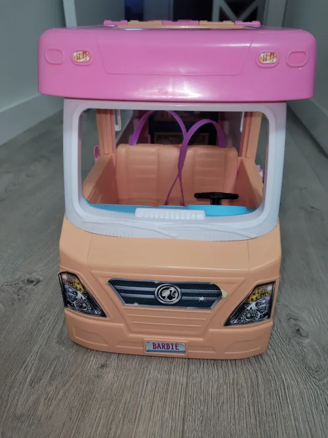 Autocaravana Barbie