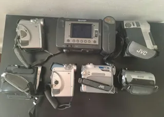7 Videocamere Canon, JVC, Samsung, Sharp