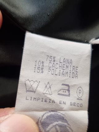 Abrigo lana y cachemir negro