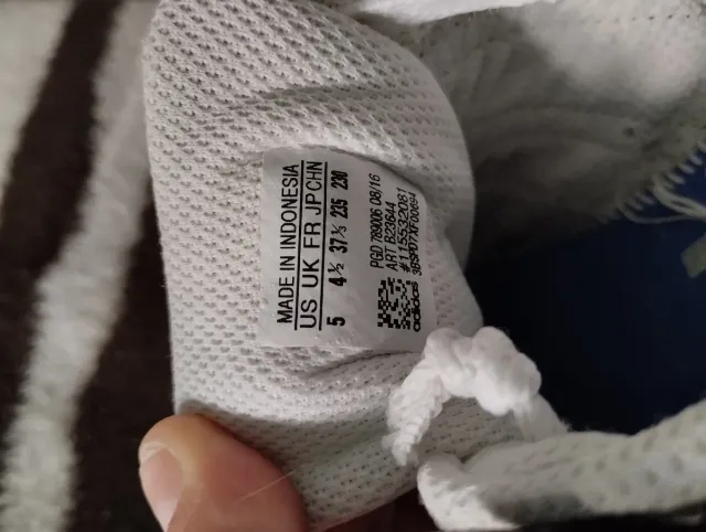 Zapatillas Adidas Mujer Talla 37  y medio Rosa y B