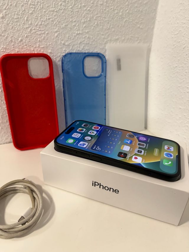 iPhone 15 256GB (con factura)