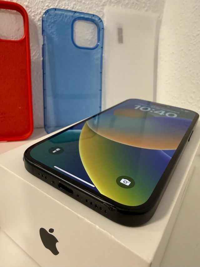 iPhone 15 256GB (con factura)