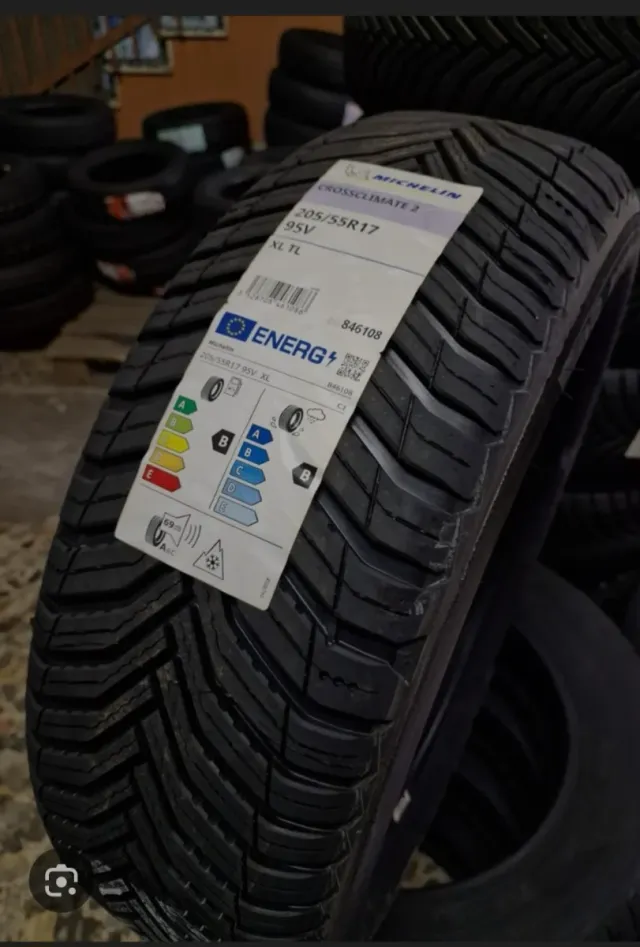 Michelin CrossClimate 2 205/55 R17 95V XL