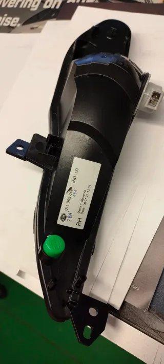 Piloto intermitente derecho 308 HELLA