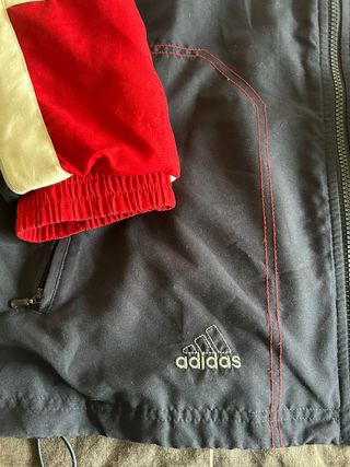 Chaqueta Adidas Roja y Azul
