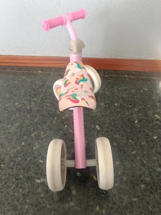 Bicicleta sin pedales niña rosa unicornios