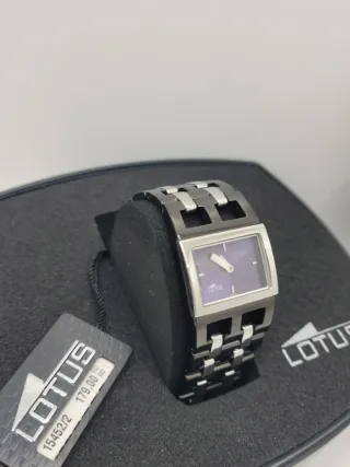 Reloj Lotus Acero Inoxidable Esfera Morada
