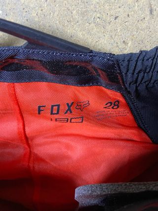 : Pantalones Fox 180 Leed Flo Red Talla 28