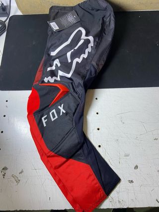 : Pantalones Fox 180 Leed Flo Red Talla 28