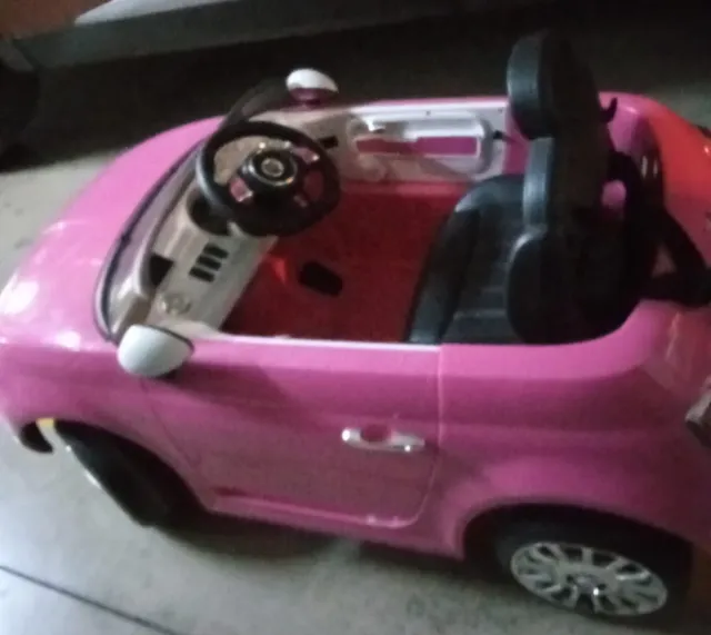 Coche infantil rosa Seat 500