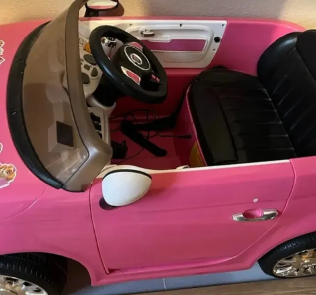 Coche infantil rosa Seat 500