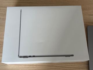 MacBook Air M2 - 13 pulgadas - 256GB - color Plata