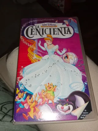 Caja VHS La Cenicienta Walt Disney