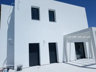 Construcció n y reformas  Pintura