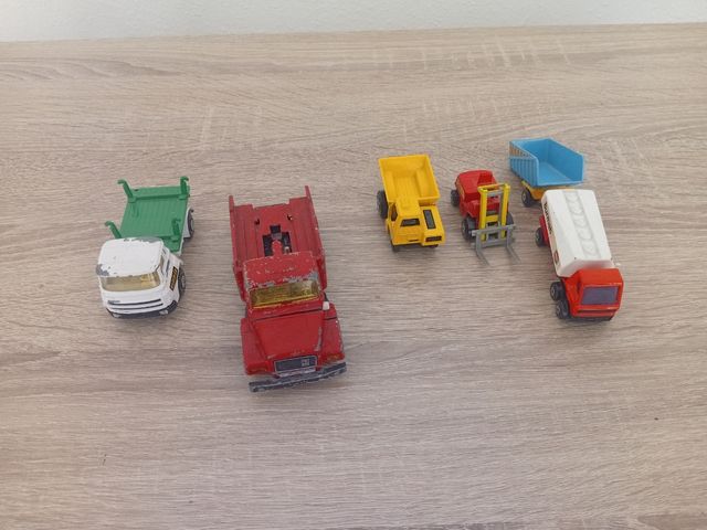 6 Camion Giocattolo da Collezione
