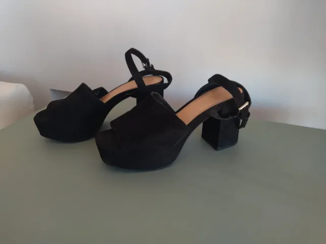 Sandalias de plataforma negras mujer