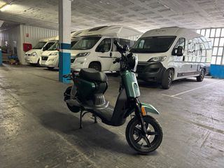 Moto Eléctrica Vostok E7 1500W 11