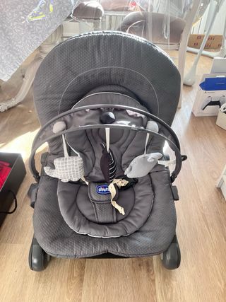 Mecedora Chicco gris