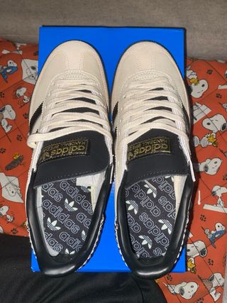 Scarpe Adidas Handball Spezial beige e nere nuove