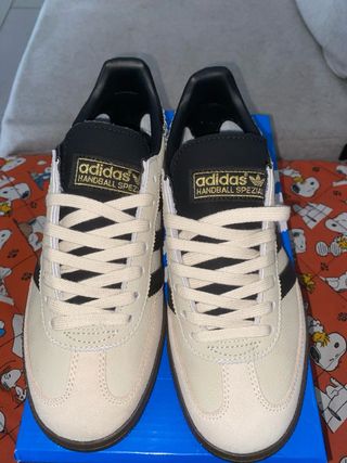 Scarpe Adidas Handball Spezial beige e nere nuove