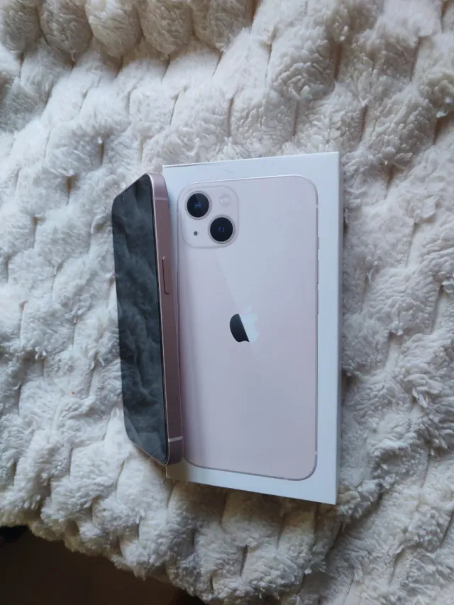 iPhone 13 128GB