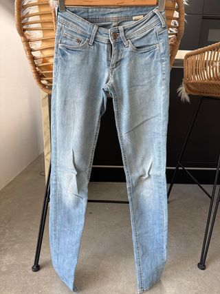 Pantalón vaquero elástico ajustado