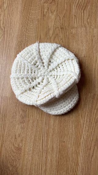 Gorra tejida punto blanca mujer