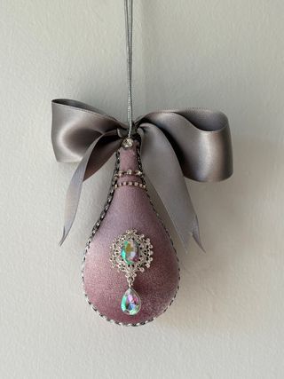 Adorno Manualidades Rosa y Plata