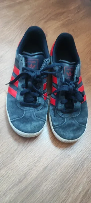 Zapatillas Adidas Gazelle Azul/Rojo