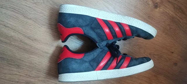 Zapatillas Adidas Gazelle Azul/Rojo