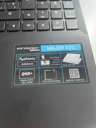 Medion ERAZER Major X20 RTX 4070 I9-13900HX NUEVO