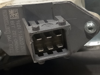 ELEVALUNAS TRASERO DERECHO TOYOTA AVENSIS WAGON (