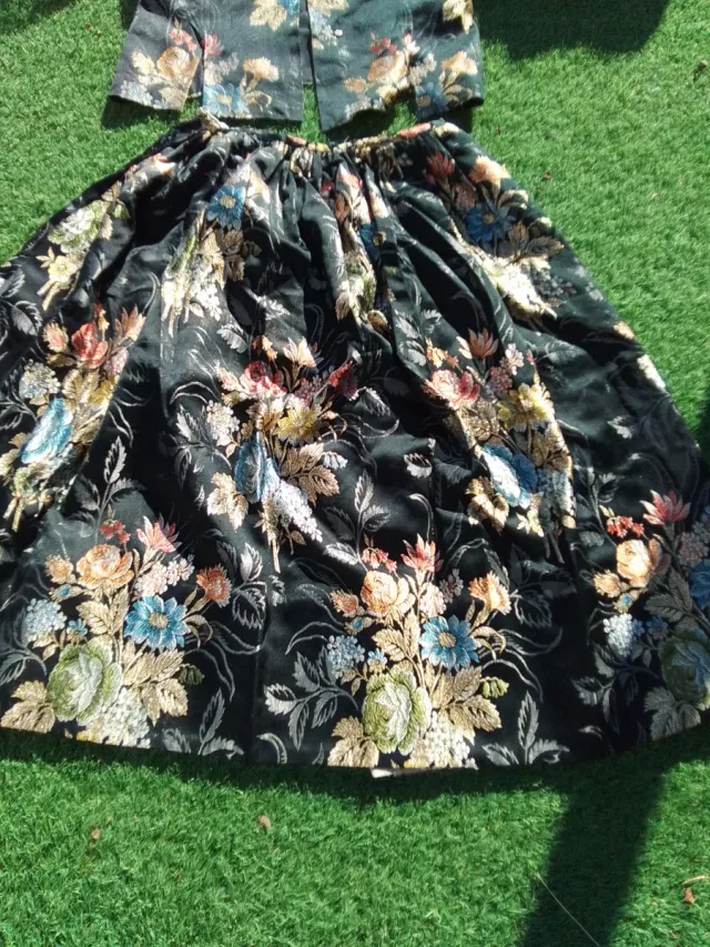 Traje Regional Brocado Seda