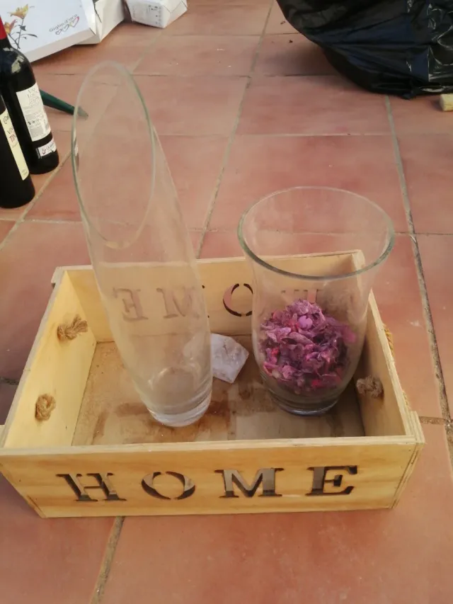 2 Jarrones Cristal y Caja Decorativa Madera