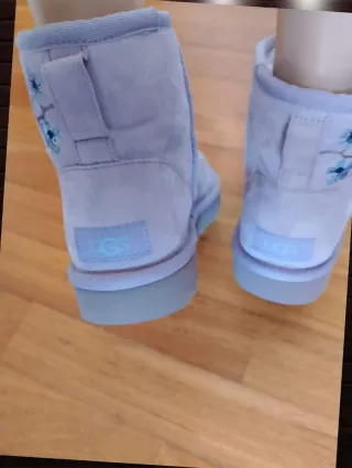 Ugg Classic nuovo originale nr 36 donna