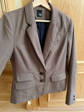Blazer cuadros Pimkie marrón y beige
