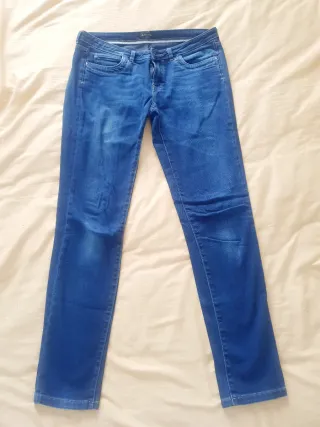 Pantalones vaqueros Massimo Dutti azules