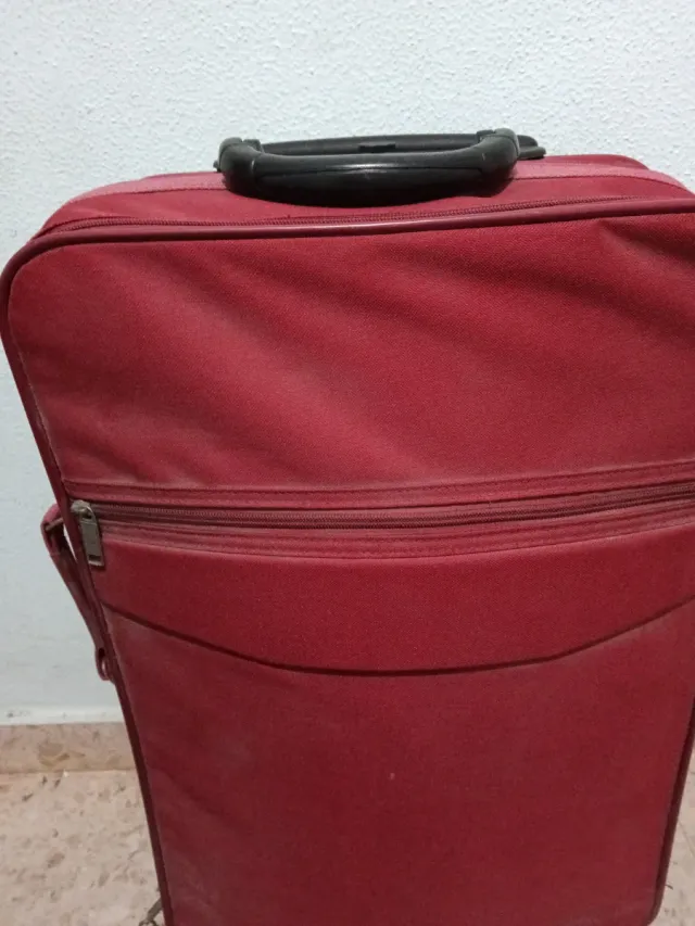 Maleta Roja