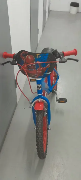 Bicicleta Infantil Spiderman 16".