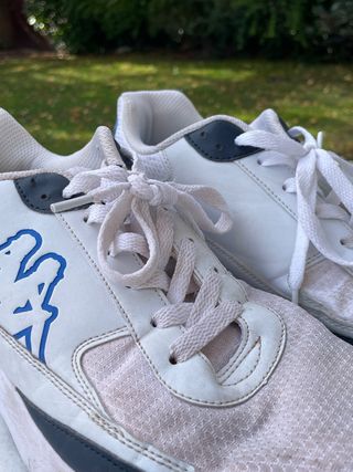 Zapatillas Kappa Blancas y Azules