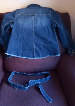 Chaqueta tejana mujer azul. Nueva!