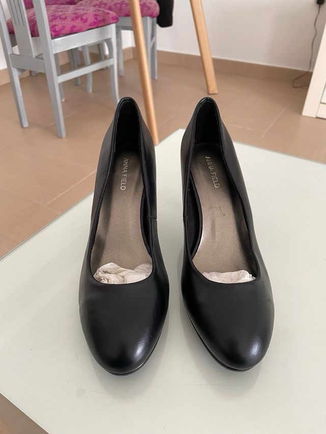 Zapatos de salón de piel negros Anna Field