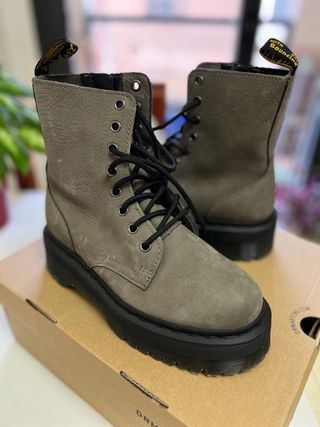 Botas Dr. Martens JADON grises sin usar