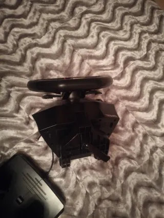 Volante Hori PS4 con Pedales