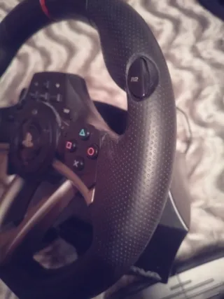 Volante Hori PS4 con Pedales