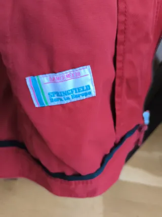 Cazadora roja hombre talla M