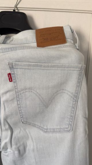 Vaqueros azules Levis original