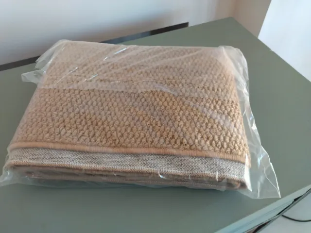 Alfombra sintética tipo yute. 2 unidades